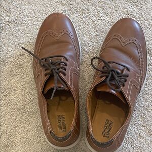 Johnston & Murphy Men's Tan Leather Oxfords